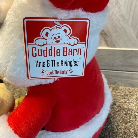 2016 Cuddle Barn Kris & The Kringles 12" Santa with Elf Helpers Animated Musical - Picture 7 of 7